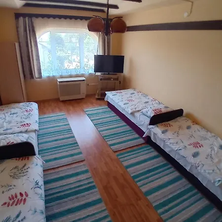 Apartment Levendula Vendeghaz *